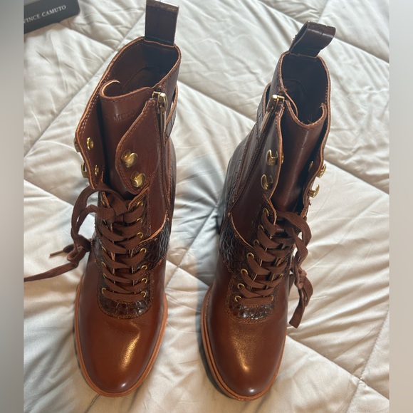 COPY - Vince Camuto Elnoah Women's Boots - Picture 2 of 11